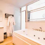 Steam - Detente Et Exclusif Apartmán